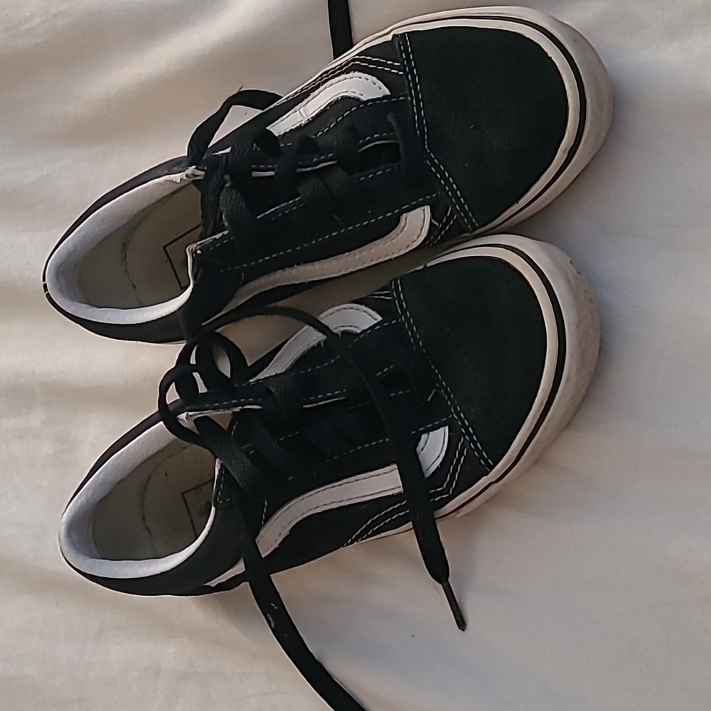 Vans shoes boys size 2